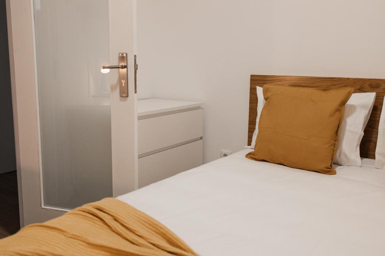 Julio De Matos Guest House Porto Bagian luar foto