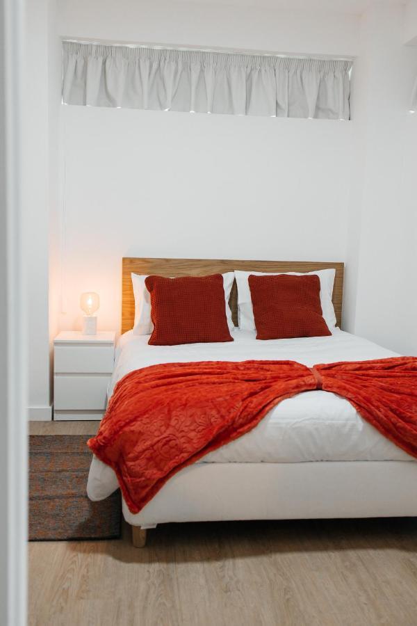 Julio De Matos Guest House Porto Bagian luar foto